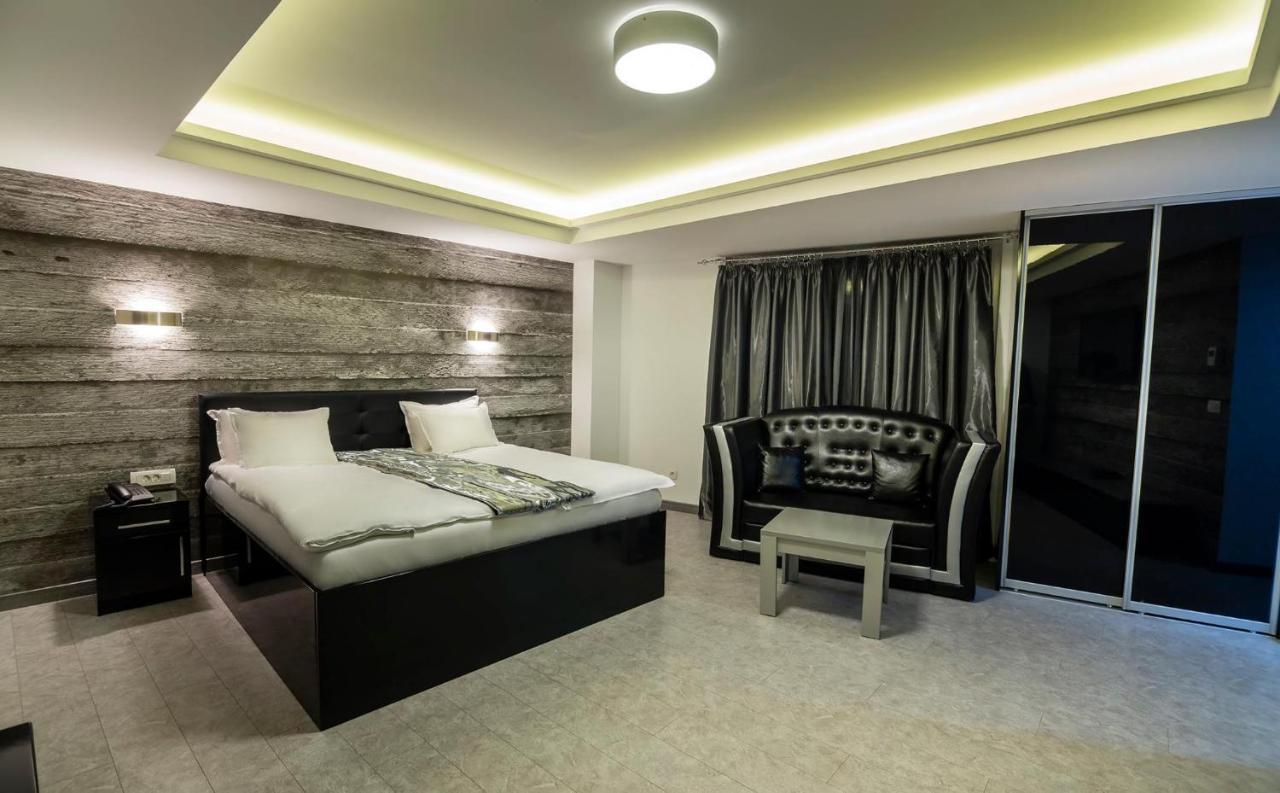 Mr.I Boutique Hotel & Bar 오흐리드 외부 사진