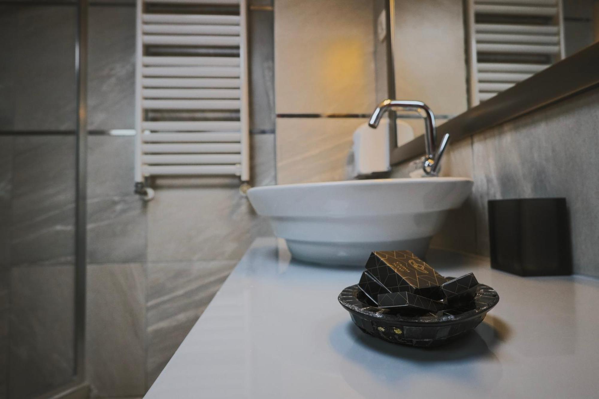 Mr.I Boutique Hotel & Bar 오흐리드 외부 사진